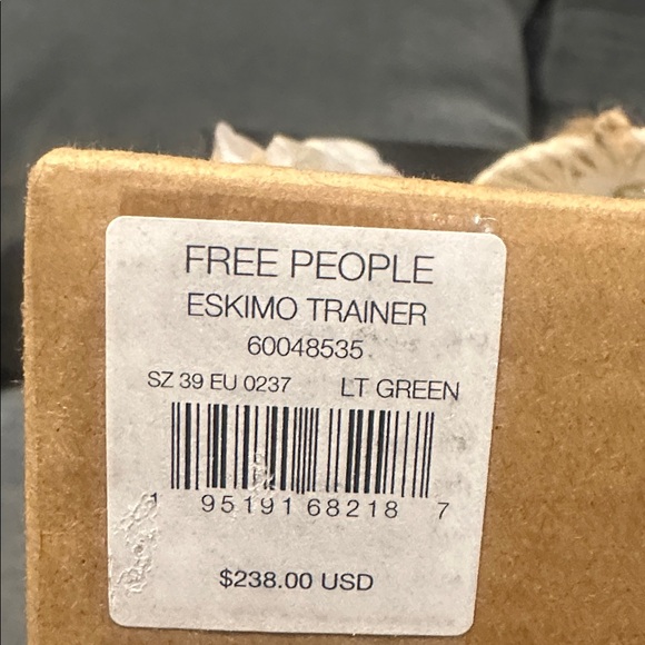 Mou Women's Green Sneakers with Cream Accents - Picture 6 of 6